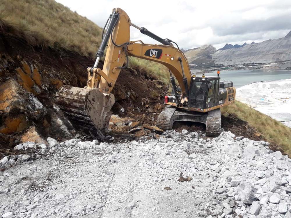 CONSTRUCCIÓN DE OBRAS CIVILES Y MOVIMIENTO DE TIERRAS